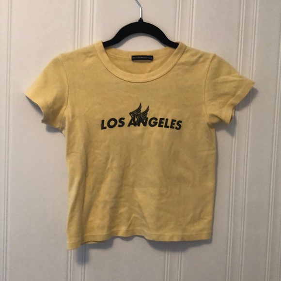 Brandy Melville light yellow shortsleeved top. - Picture 1 of 2